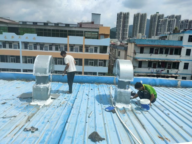 茅箭钢结构屋面涂料维修方法